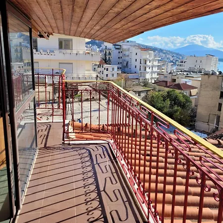 Plazhi * Sarandë